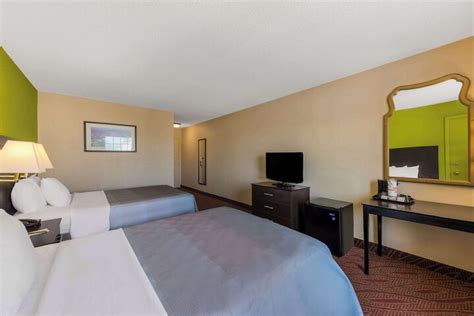 Quality Inn St. Louis Airport Hotel, St. Louis: Info, Photos, .